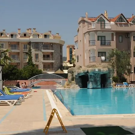 Hotel Club Caprice Armutalan