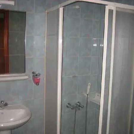 Hotel Club Caprice Armutalan