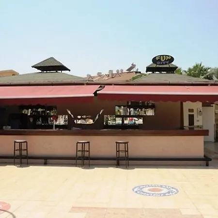 Club Caprice Armutalan